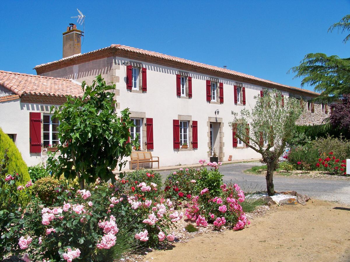 Bed and Breakfast La Genoise Tillieres Екстер'єр фото